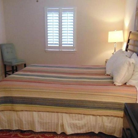 W2 Ocean Walk Resort Upstairs 2 Bed King And Two Twins Next To Back Pool St. Simons Island Esterno foto