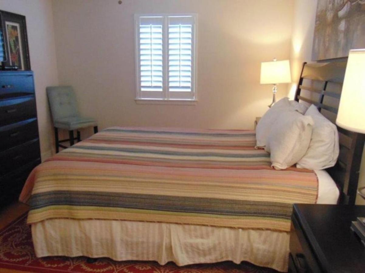 W2 Ocean Walk Resort Upstairs 2 Bed King And Two Twins Next To Back Pool St. Simons Island Esterno foto