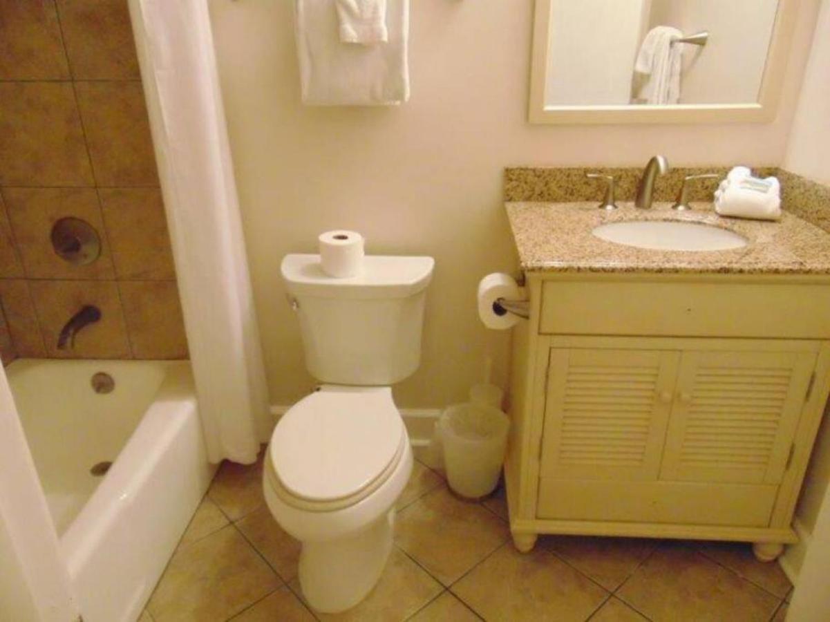 W2 Ocean Walk Resort Upstairs 2 Bed King And Two Twins Next To Back Pool St. Simons Island Esterno foto